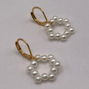 ⭐️ Exquisite handmade circler Gold and Pearl Hoop Earrings